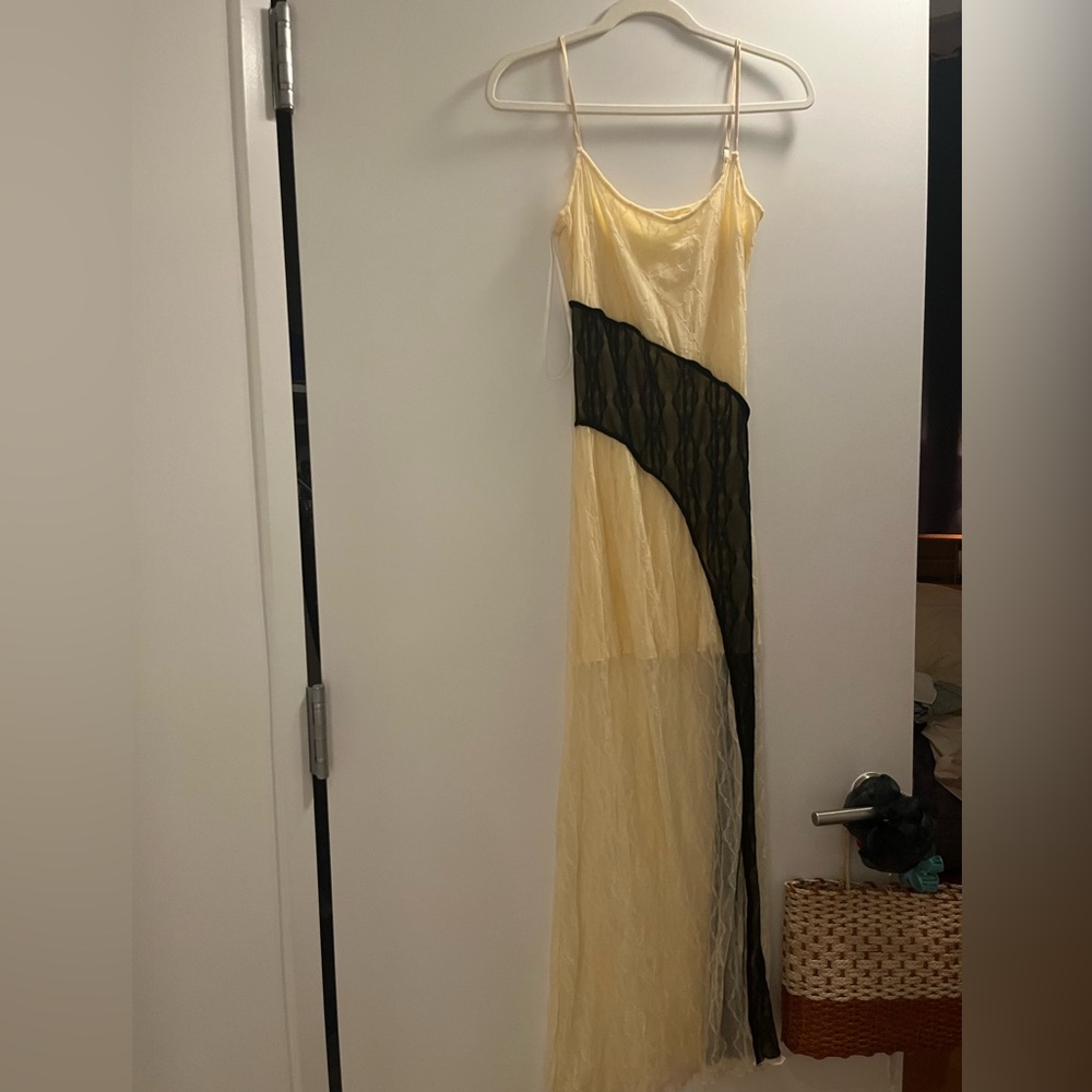 NWOT Find me now Mariposa block dress (second skin) - Picture 3 of 5
